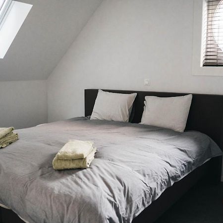 Gezellige Loft Met Twee Slaapkamers Ypres Exterior foto